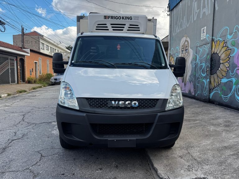 IVECO DAILY 35s14 – BAÚ REFRIGERADO