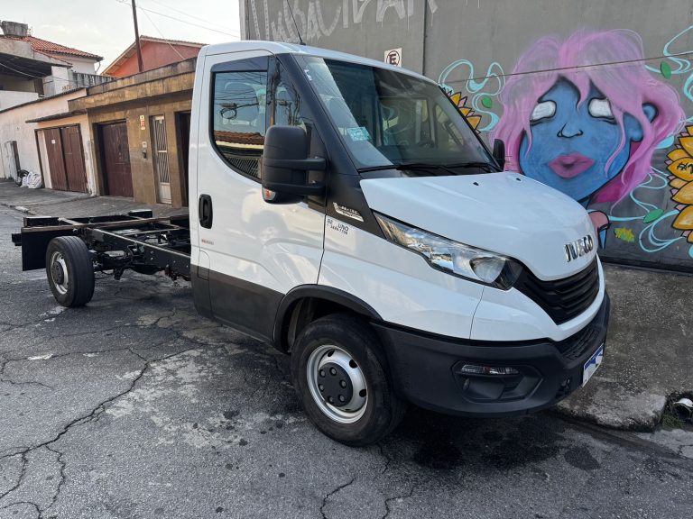IVECO DAILY 35-160 CS CHASSIS