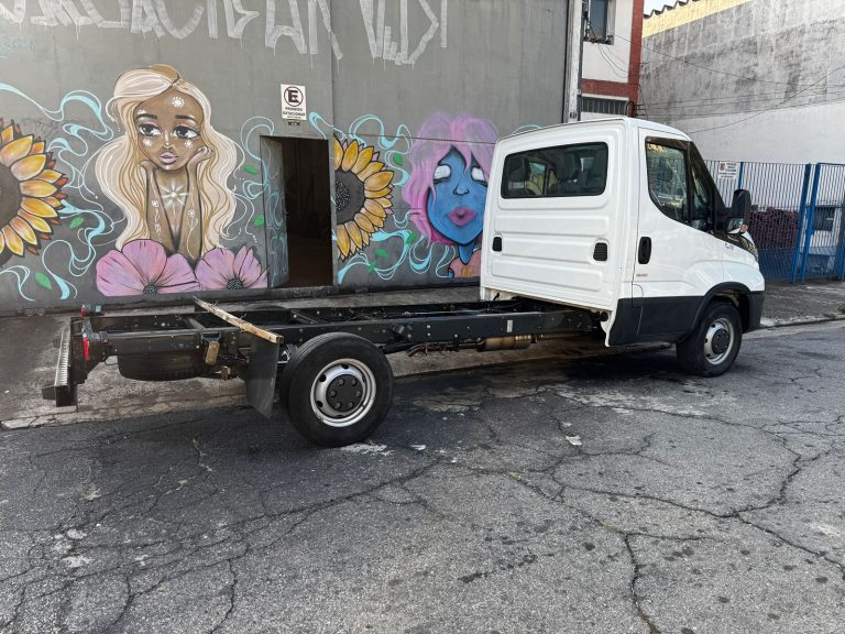 IVECO DAILY 35-160 CS CHASSIS