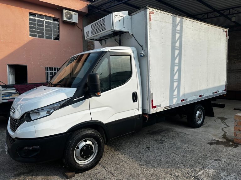 IVECO DAILY 35-150 CS – BAÚ REFRIGERADO