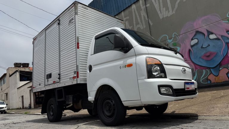HYUNDAI – HR