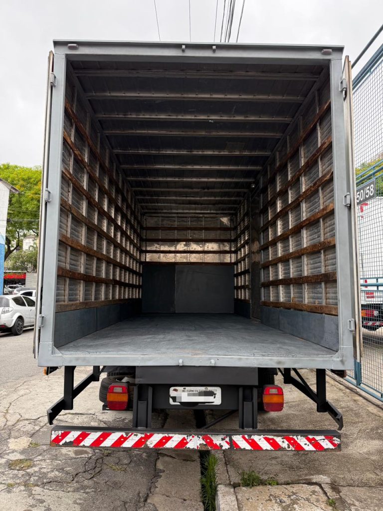 FORD – CARGO 1119