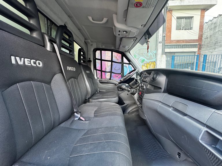 IVECO DAILY 35s14 – BAÚ REFRIGERADO