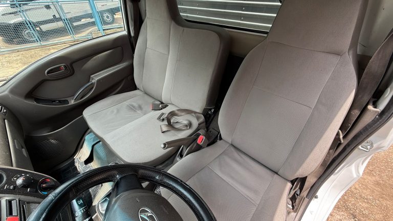 HYUNDAI – HR