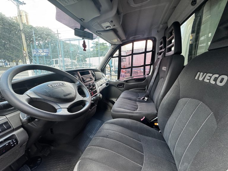 IVECO DAILY 35s14 – BAÚ REFRIGERADO