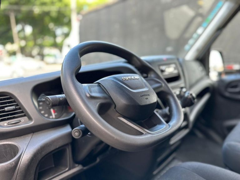 IVECO DAILY 35-150 CS – BAÚ REFRIGERADO