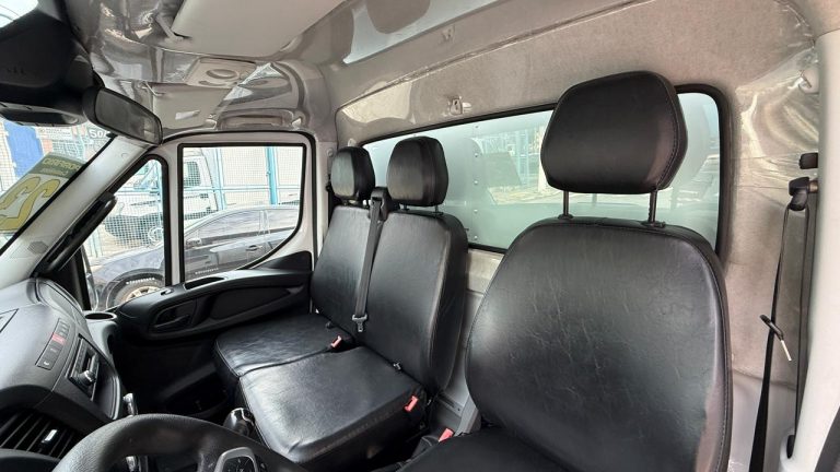 IVECO DAILY 35-160 CS CHASSIS