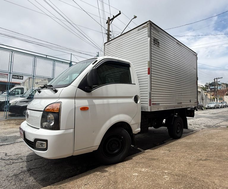 HYUNDAI – HR