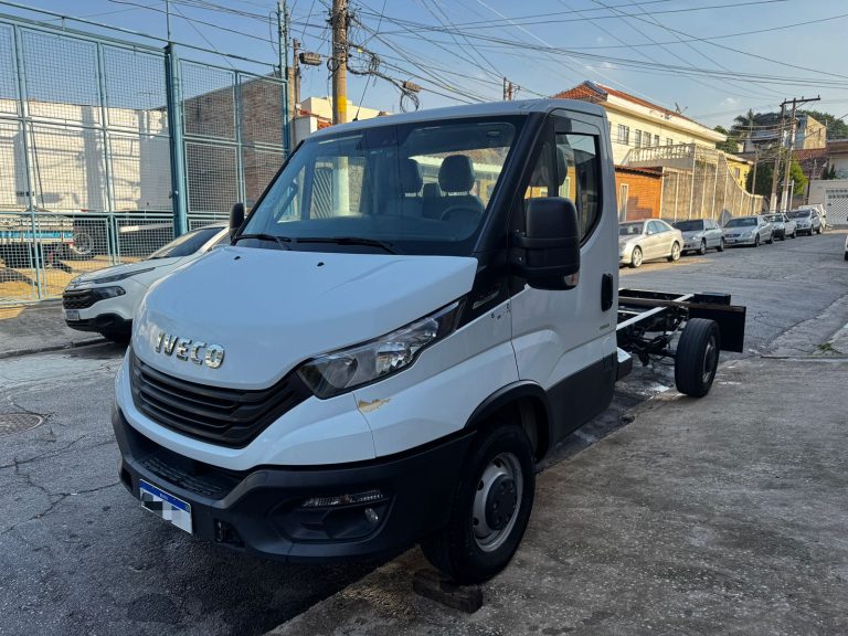 IVECO DAILY 35-160 CS CHASSIS