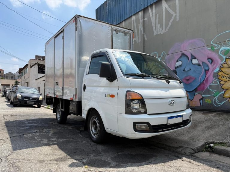 HYUNDAI HR