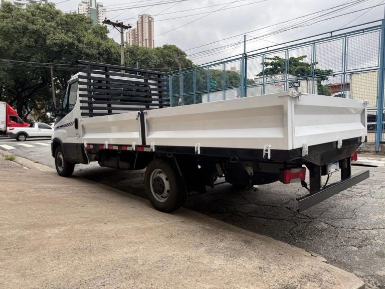 IVECO DAILY 35-160 2022