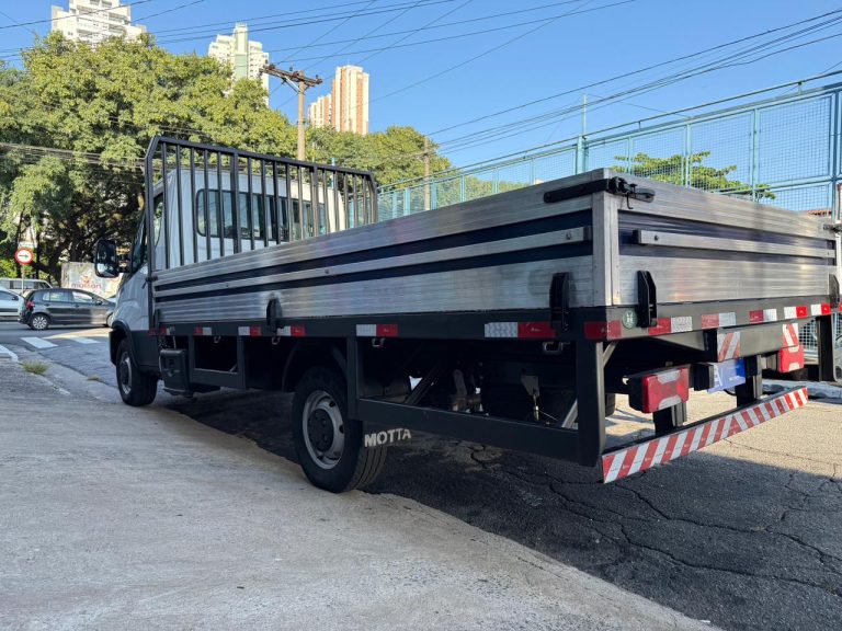 IVECO DAILY 35-160 2022