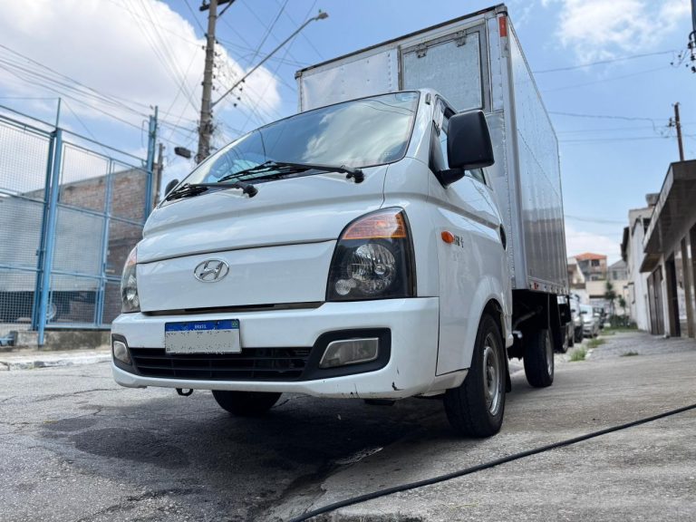 HYUNDAI HR