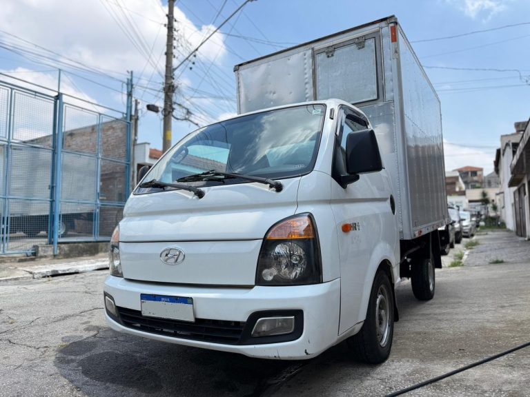 HYUNDAI HR