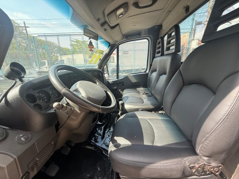 IVECO DAILY 35s14 2011