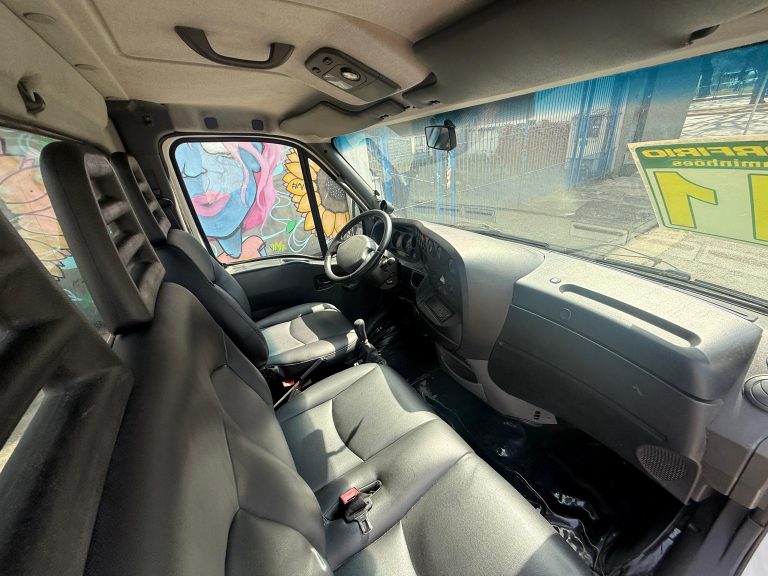 IVECO DAILY 35s14 2011