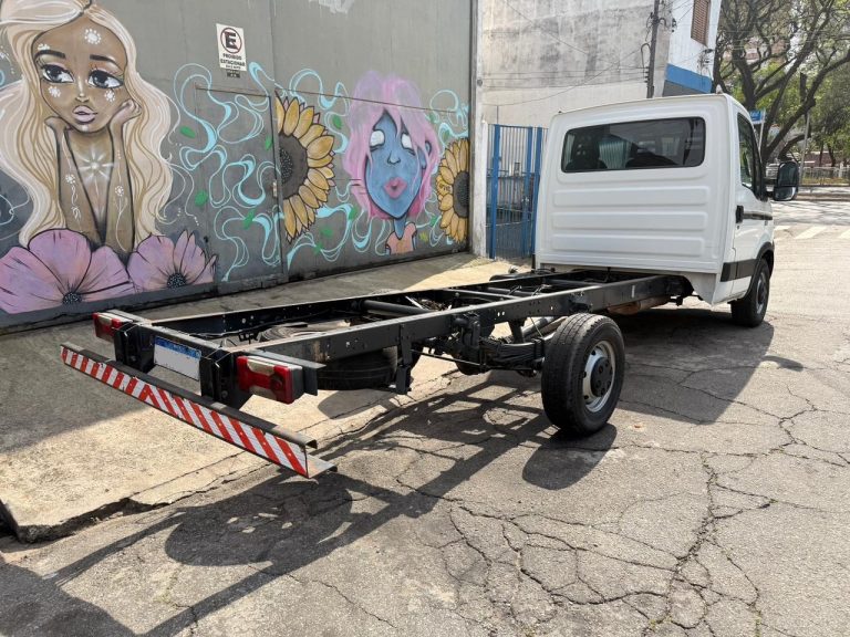 IVECO DAILY 35s14 2011